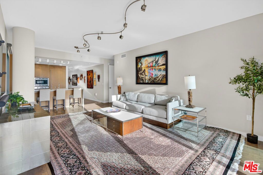 Photo of 1755 Ocean Avenue #514, Santa Monica, CA 90401 (MLS # 26643369)