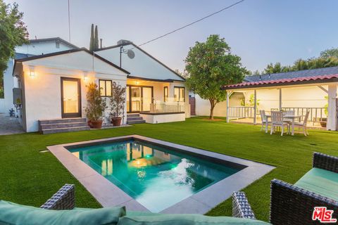 Photo of 4418 Farmdale Avenue, Studio City, CA 91602 (MLS # 26814563)