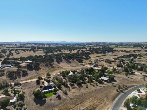 Tiny photo for 5696 Loma Real Real, Paso Robles, CA 93446 (MLS # NS26117091)