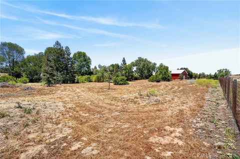 Tiny photo for 5696 Loma Real Real, Paso Robles, CA 93446 (MLS # NS26117091)