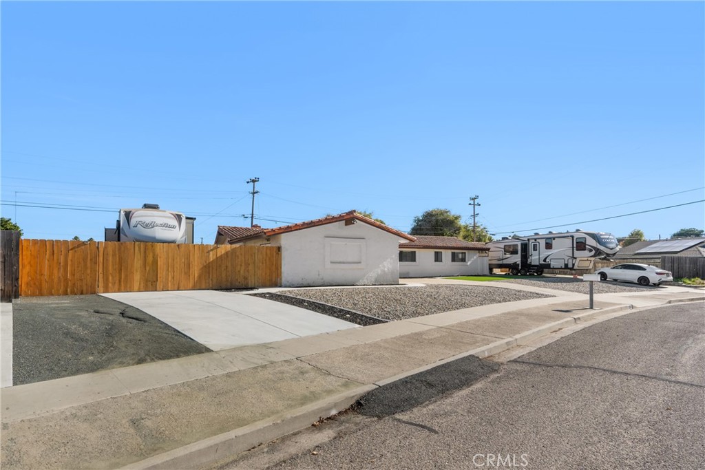 3334 Fair Oaks Drive