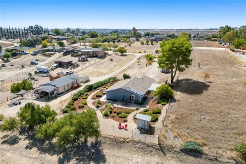 Tiny photo for 7170 Iverson PL, Paso Robles, CA 93446 (MLS # SC26205447)