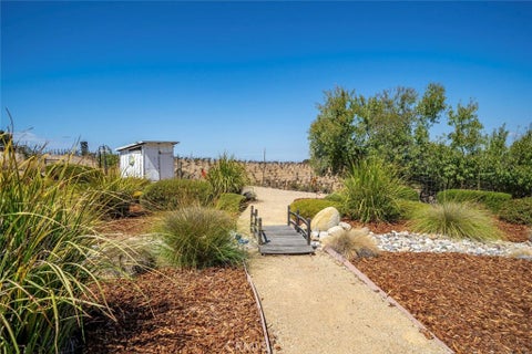 Tiny photo for 7170 Iverson PL, Paso Robles, CA 93446 (MLS # SC26205447)