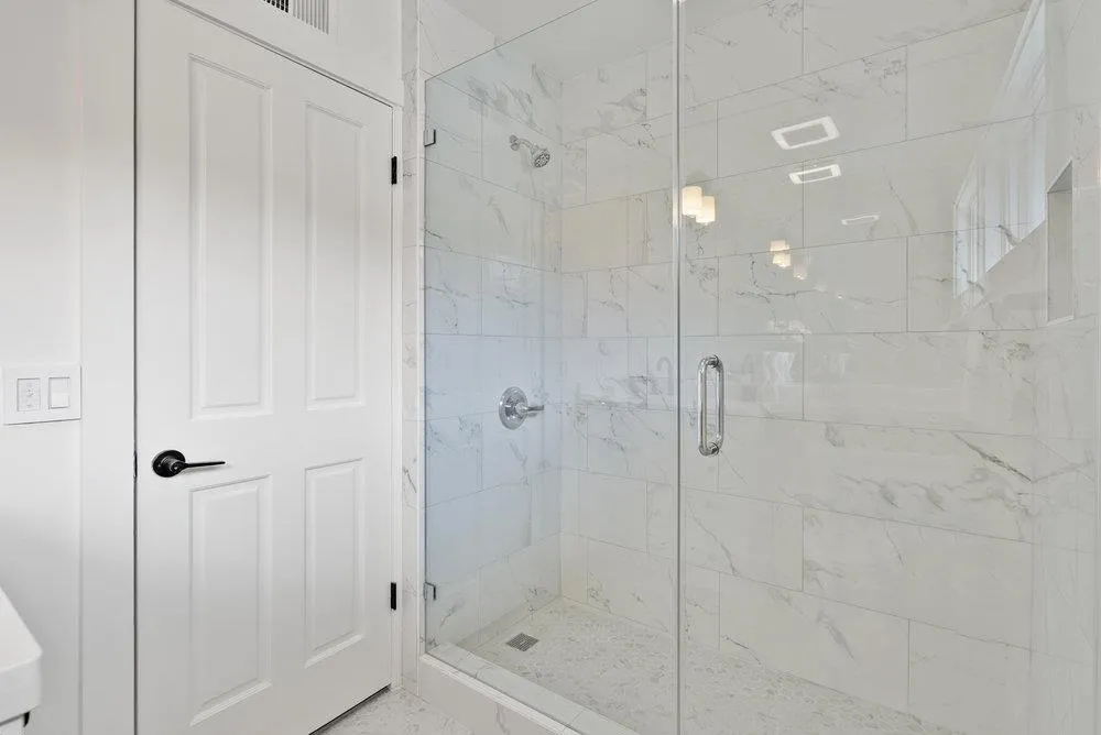 Belvedere, California 94920, United States, 3 Bedrooms Bedrooms, ,3 BathroomsBathrooms,Residential,Active,222133