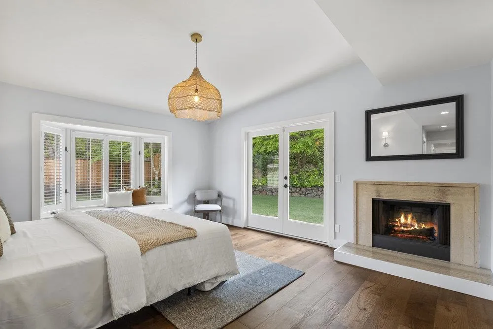 Belvedere, California 94920, United States, 3 Bedrooms Bedrooms, ,3 BathroomsBathrooms,Residential,Active,222133