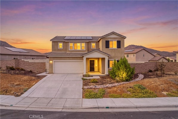 28438 CATS CLAW DR, WINCHESTER, CA 92596 - Image 5e2e6b8fcfb30124d15abb5250cd9499/2015121017