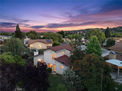 Tiny photo for 1145 Woodhaven Court, Paso Robles, CA 93446 (MLS # NS26107951)