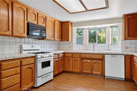 Tiny photo for 1145 Woodhaven Court, Paso Robles, CA 93446 (MLS # NS26107951)