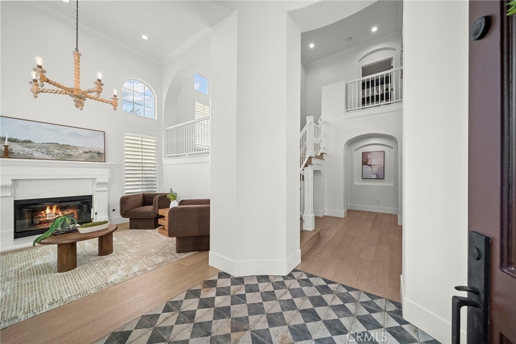 26141 Quartz Mesa Lane