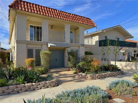 Photo of 119 S Lucia Avenue #2, Redondo Beach, CA 90277 (MLS # SB26061963)