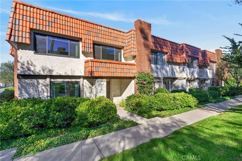 Photo of 27935 Ridgebrook Court, Rancho Palos Verdes, CA 90275 (MLS # RS26214785)