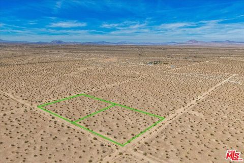 Photo of 1 Mile Square Road, Joshua Tree, CA 92252 (MLS # 26671057)