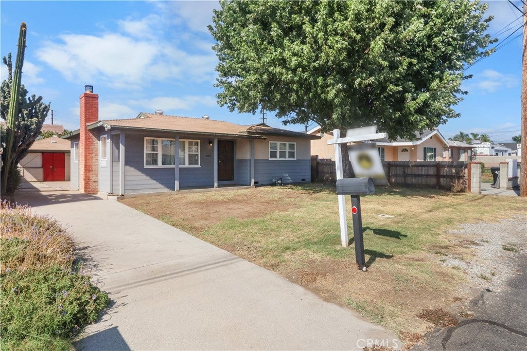 15851 E Kingside DR, Covina CA 91722