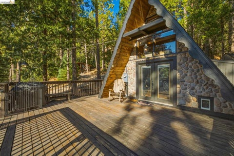 Photo of 20778 Lama Tamalin Rd RD, Mi Wuk Village, CA 95346 (MLS # 41152384)