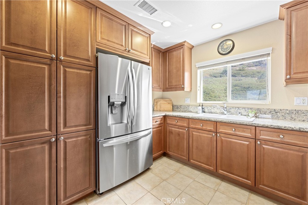 2802 Green River Road 101