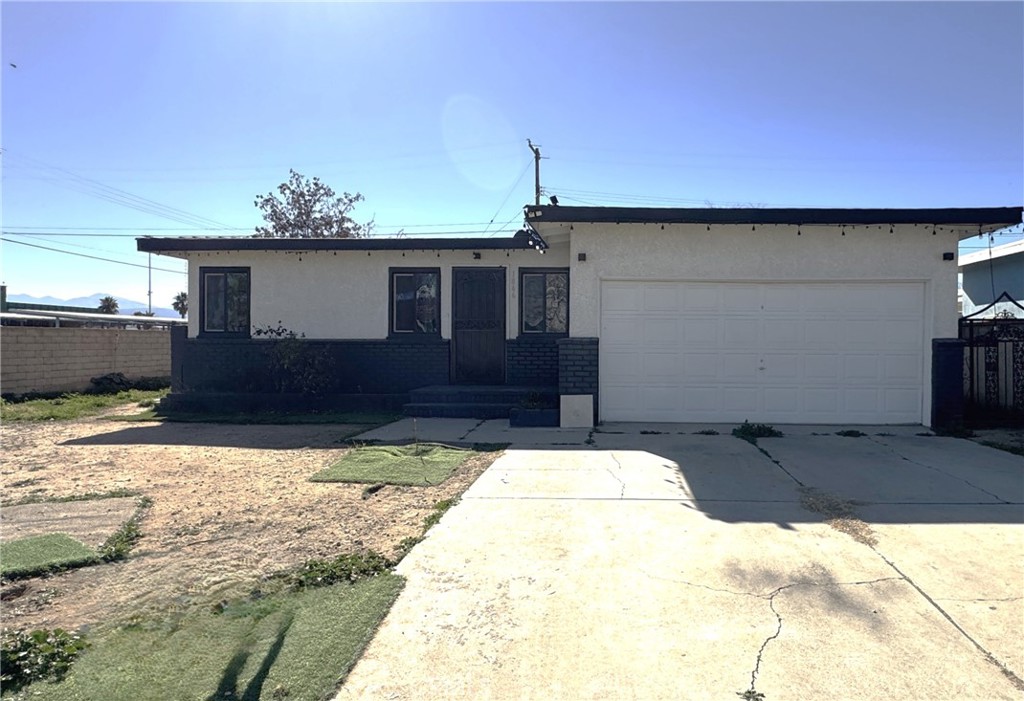 1866 E Avenue Q11