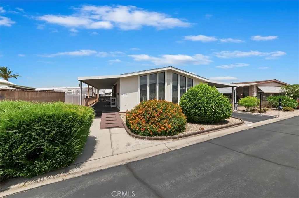 Redlands, California 92374, United States, 2 Bedrooms Bedrooms, ,2 BathroomsBathrooms,Residential,Active,186206