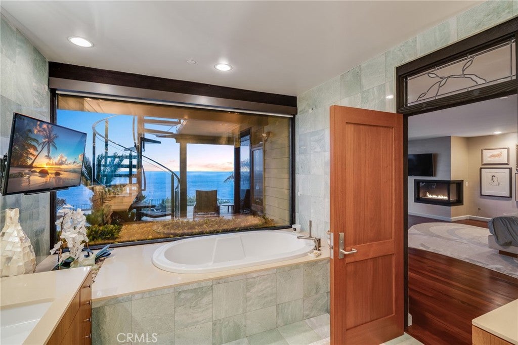 32091 Coast Highway, Laguna Beach CA 92651 - Photo 25