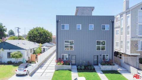 6754 W 86th Place Los Angeles CA 90045