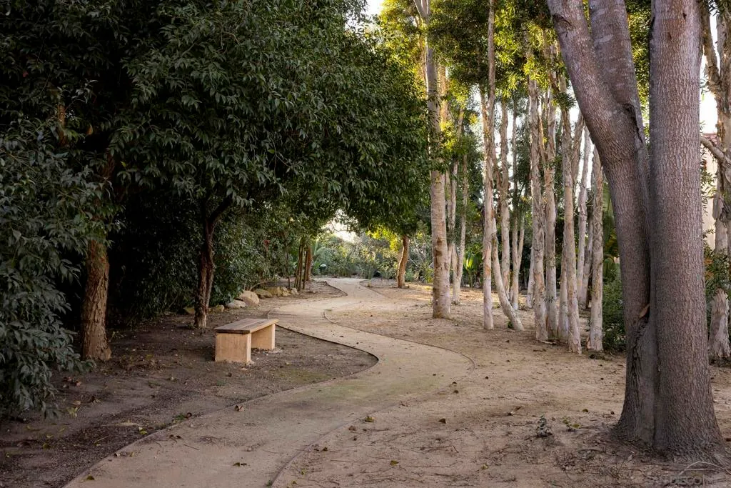 La Jolla, California 92037, United States, 5 Bedrooms Bedrooms, ,4 BathroomsBathrooms,Residential,Active,14864