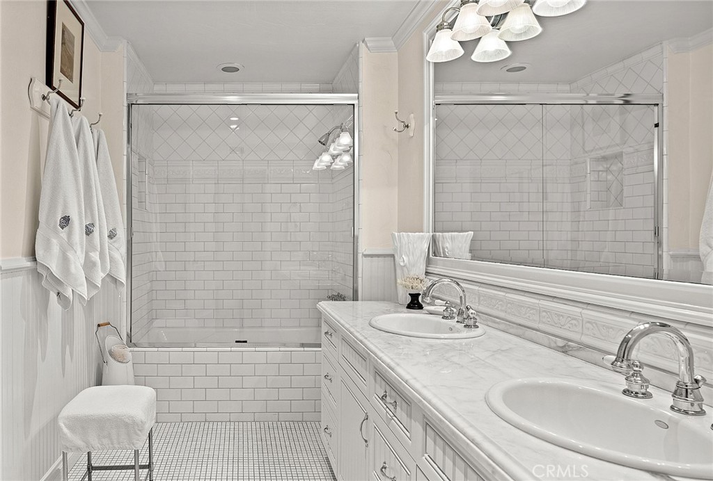 Nellie Gail (NG) - Residential