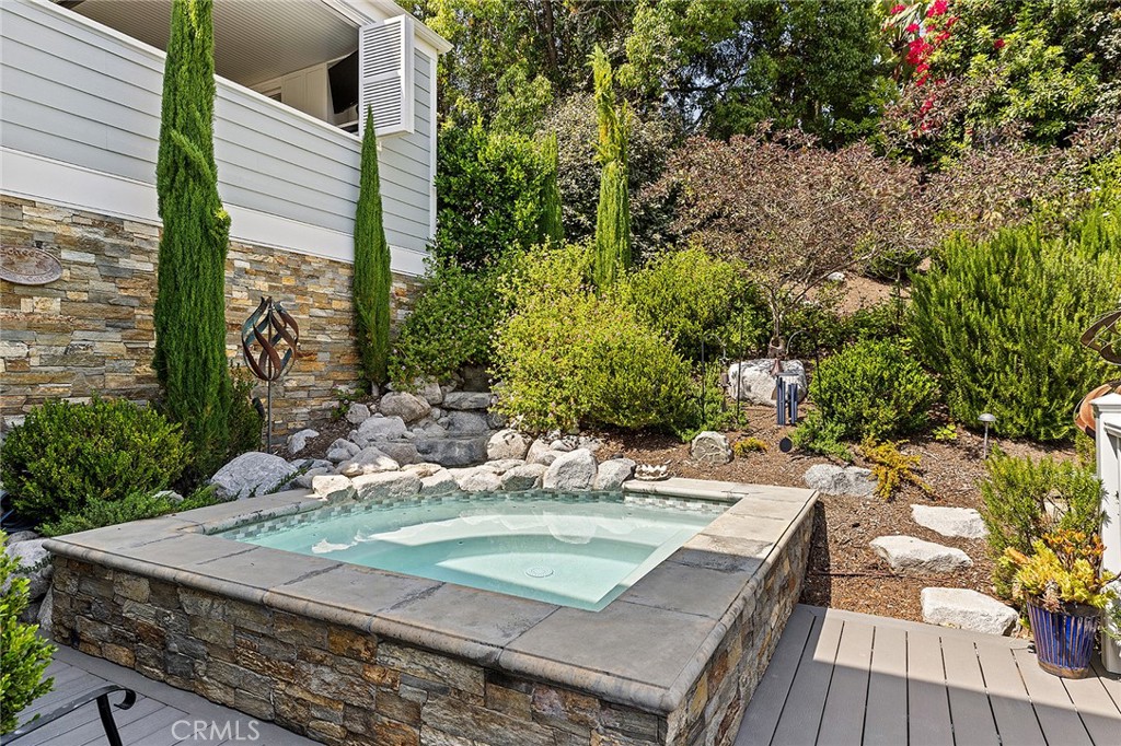 Nellie Gail (NG) - Residential