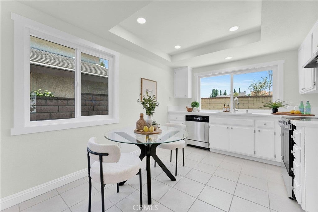 16 Appomattox, Irvine CA 92620 - Photo 7