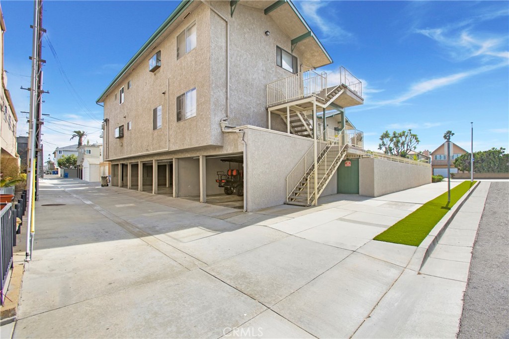 Old Town (OLDT) - Residential Lease