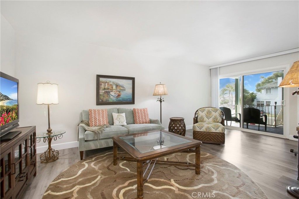 Photo of 201 Ocean Avenue Ave #4, Seal Beach, CA 90740 (MLS # OC25243379)