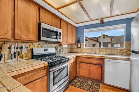 Tiny photo for 6779 Ojai Avenue, Ventura, CA 93001 (MLS # P1-25871)