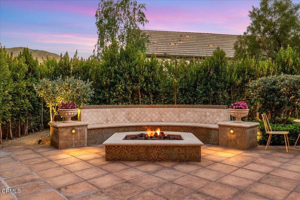 27007 Cliffie Way
