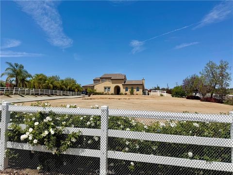 Photo of 17970 Wildwood Creek Rd Rd, Riverside, CA 92504 (MLS # IV26090044)