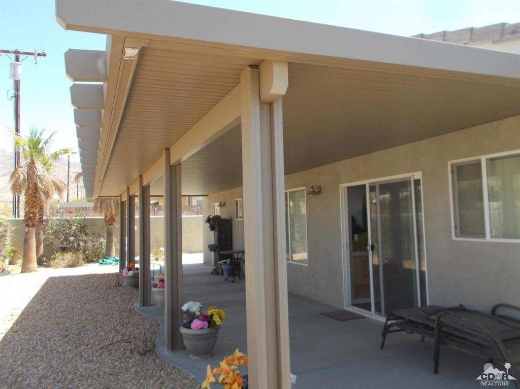 Vista Del Valle - Residential Lease