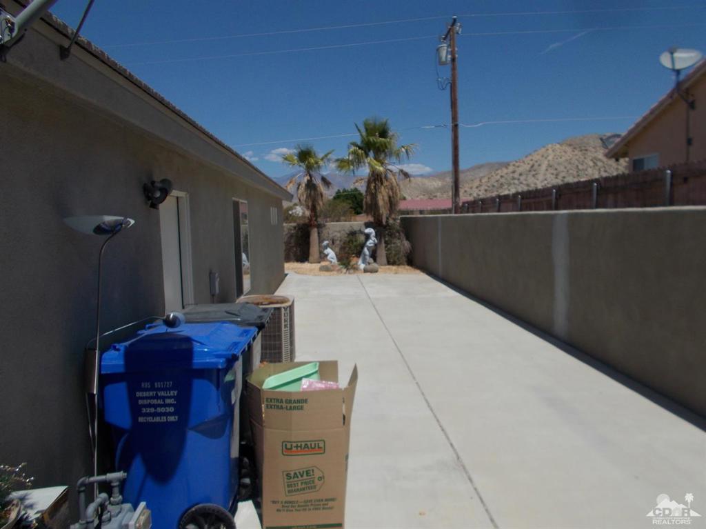 Vista Del Valle - Residential Lease