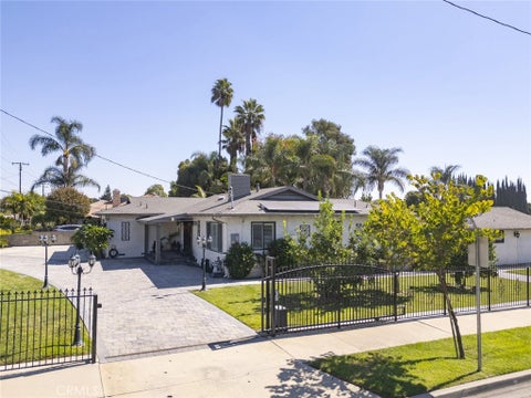 Photo of 1355 W Philadelphia Street, Ontario, CA 91762 (MLS # GD26217598)