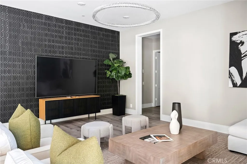 Irvine, California 92618, United States, 4 Bedrooms Bedrooms, ,5 BathroomsBathrooms,Residential,Pending,247561