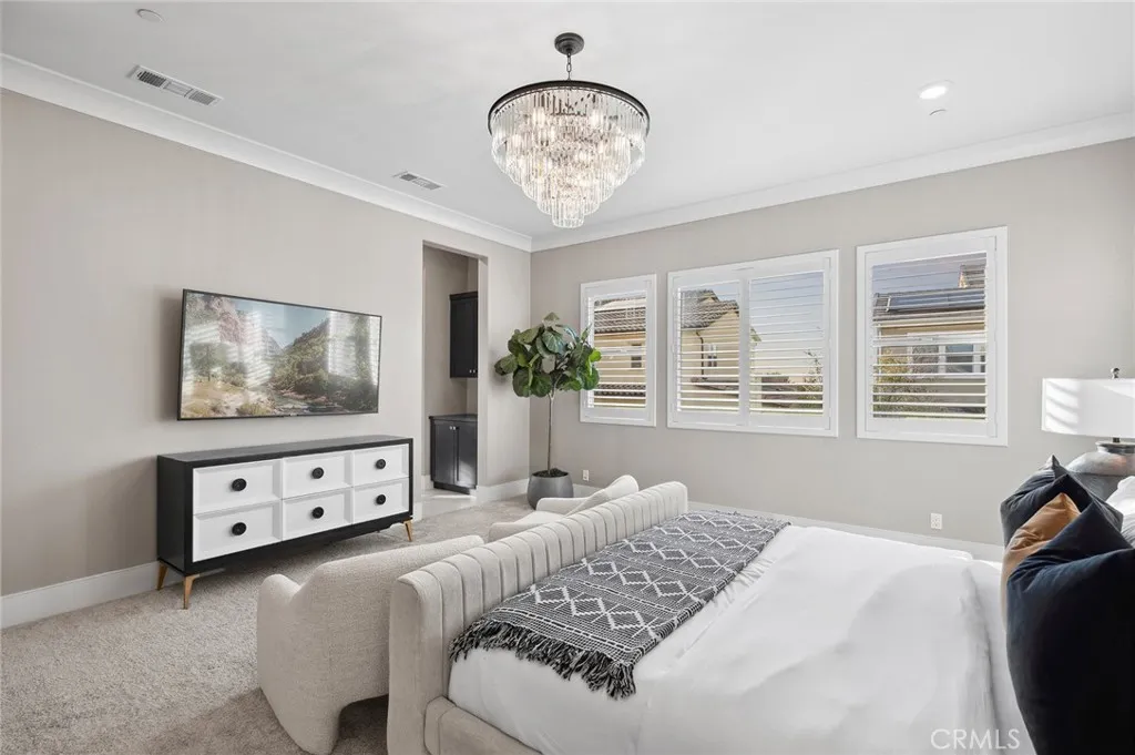 Irvine, California 92618, United States, 4 Bedrooms Bedrooms, ,5 BathroomsBathrooms,Residential,Pending,247561