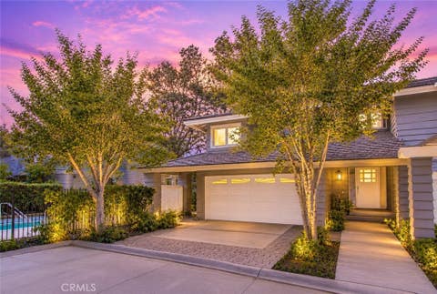 Photo of 4742 Club View DR, Westlake Village, CA 91362 (MLS # SR26160556)