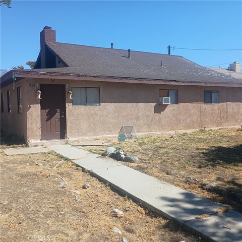 Photo of 421 E Barbour Street, Banning, CA 92220 (MLS # IV26195761)