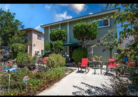 Photo of 1629 Franklin Street #4, Santa Monica, CA 90404 (MLS # SR26097066)