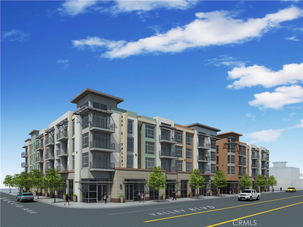 300 E Valley