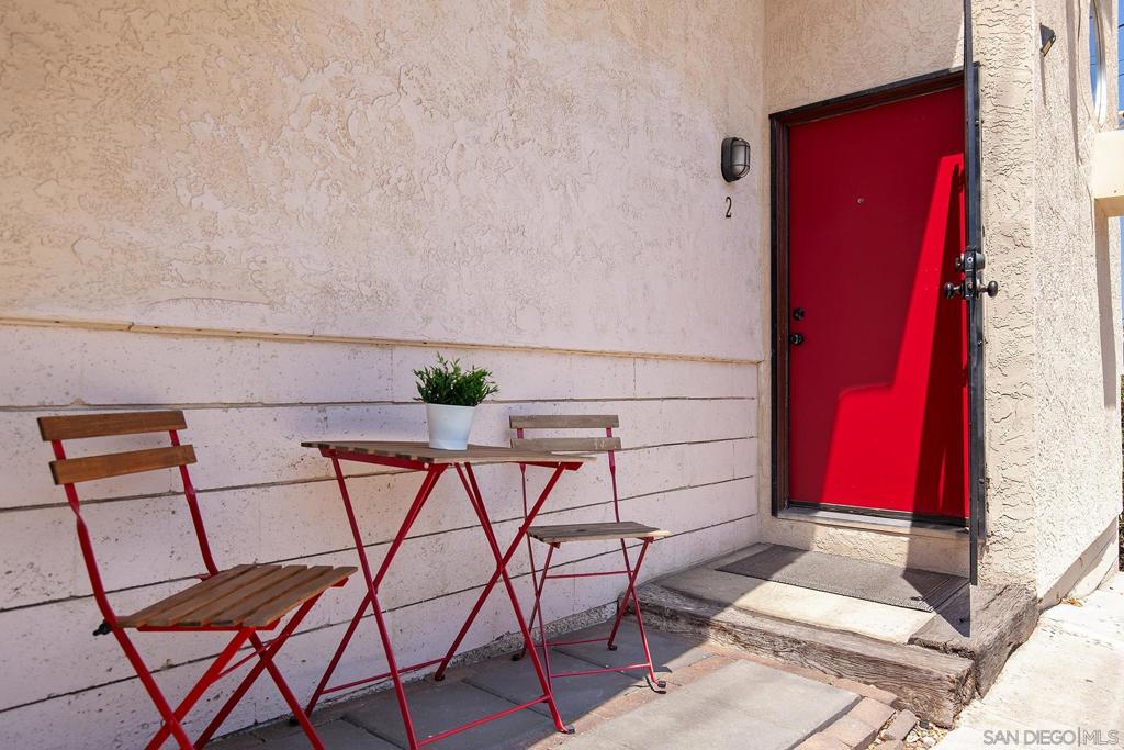 4921 Trojan Avenue 2