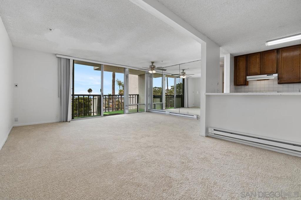727 SAPPHIRE STREET 405