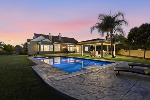 Photo of 2005 Alicante Place, Morgan Hill, CA 95037 (MLS # ML82044616)