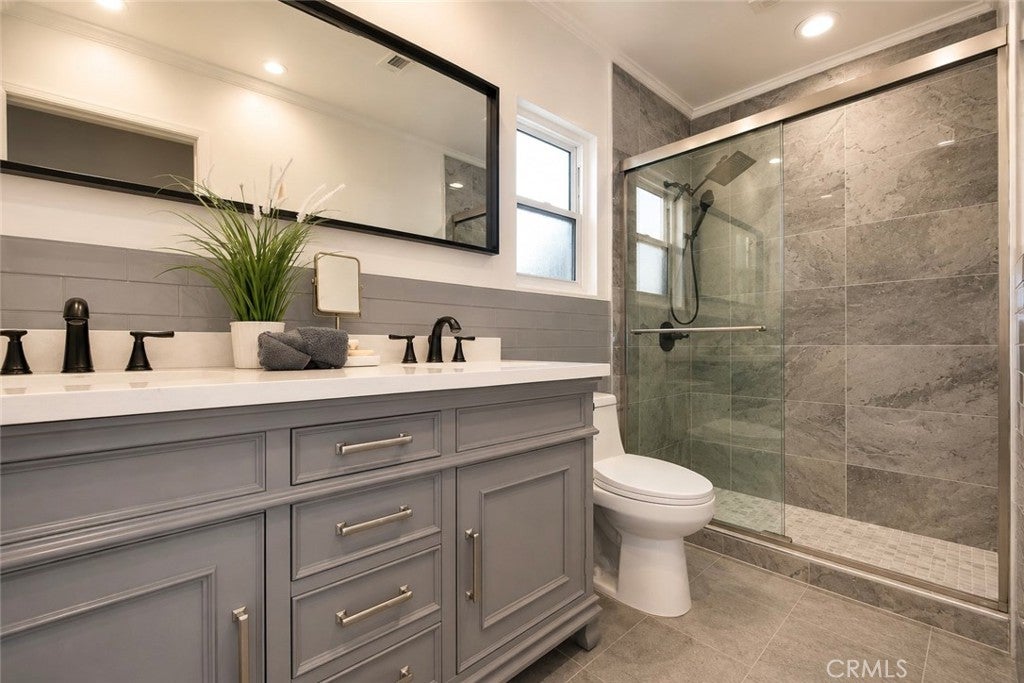 28 Cambridge, Irvine CA 92620 - Photo 41