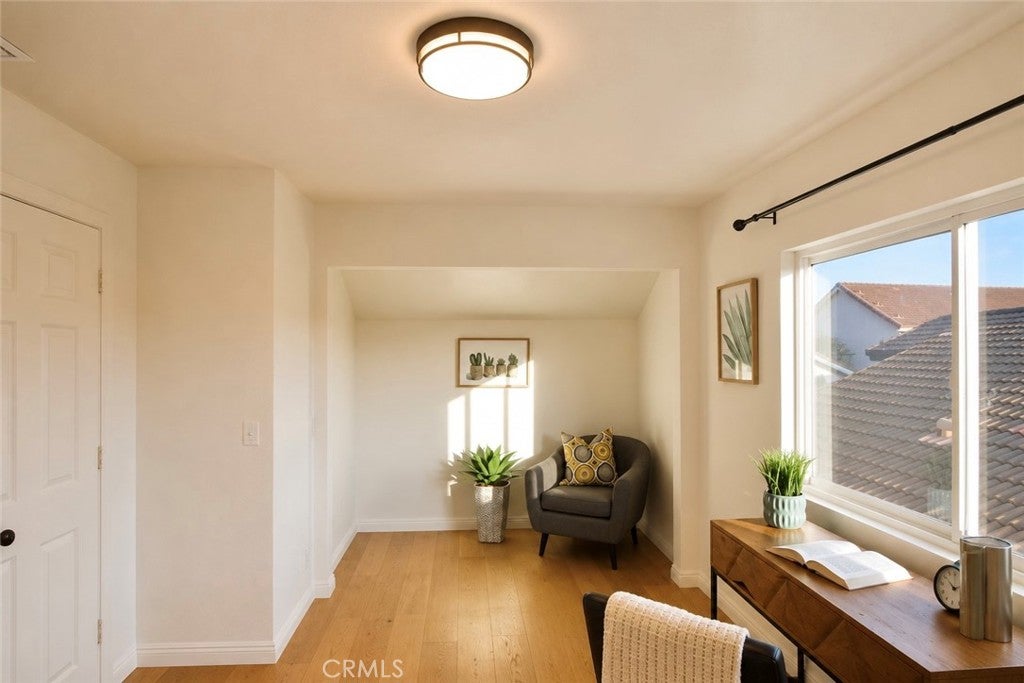 28 Cambridge, Irvine CA 92620 - Photo 32