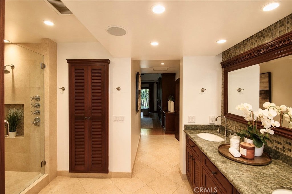 28 Cambridge, Irvine CA 92620 - Photo 28