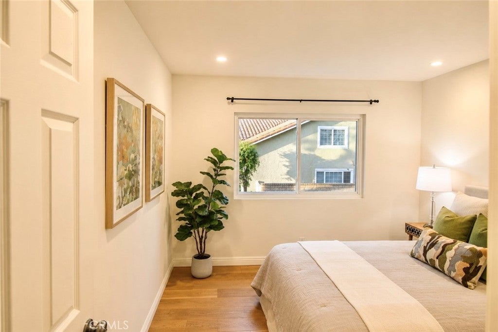 28 Cambridge, Irvine CA 92620 - Photo 37