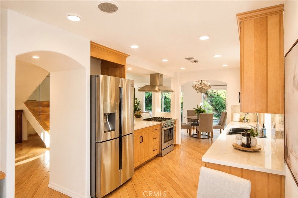 28 Cambridge, Irvine CA 92620 - Photo 16