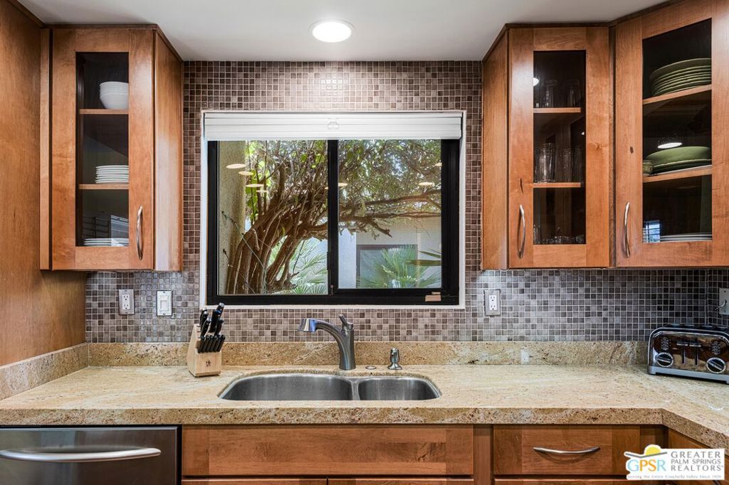 Rose Garden - Residential